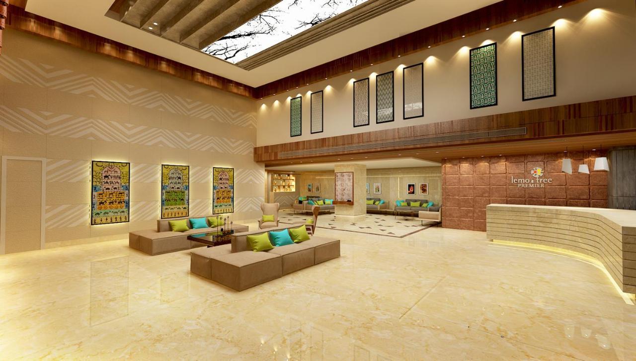 Lemon Tree Premier, Hotel